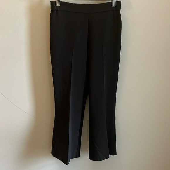 Estelle & Finn Black Cropped Pants Pull-On Style Size 4 Elastic Waist - Picture 1 of 8